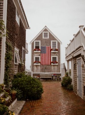 The Role of New England in the Development of American Culture